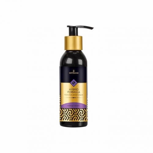 Schwarze Flasche mit goldfarbenem Pumpkopf. Etikett mit lila und goldenen Akzenten, Text: Hybrid Formula, Sensuva.