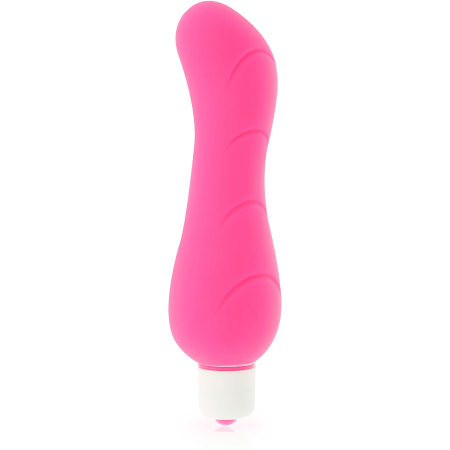 Rosa Vibrator aus Silikon. Geschwungene Form mit geriffelter Oberfläche. Weißer Kopf. Auf weißem Hintergrund.