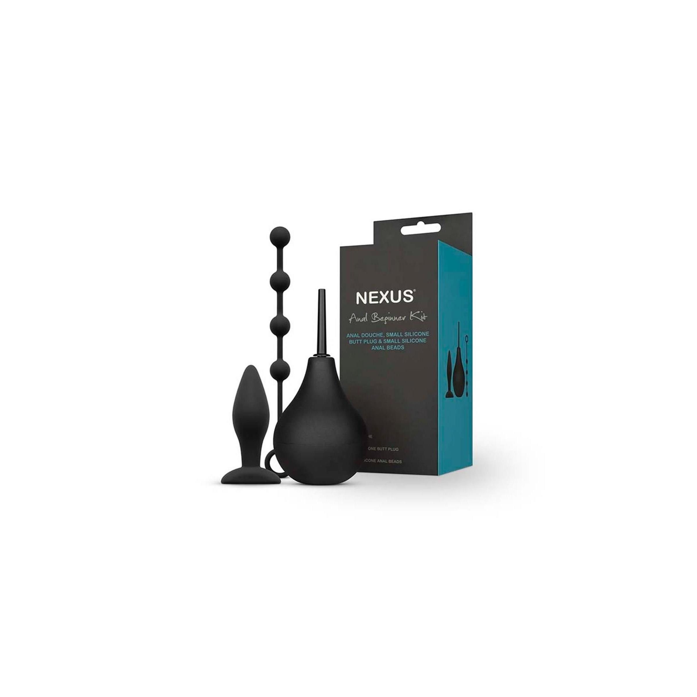 Schwarzes Anal-Beginner-Kit mit Zubehör. Enthält eine Klistierspritze, einen Analplug und eine Perlenkette. Verpackung mit Produktnamen.