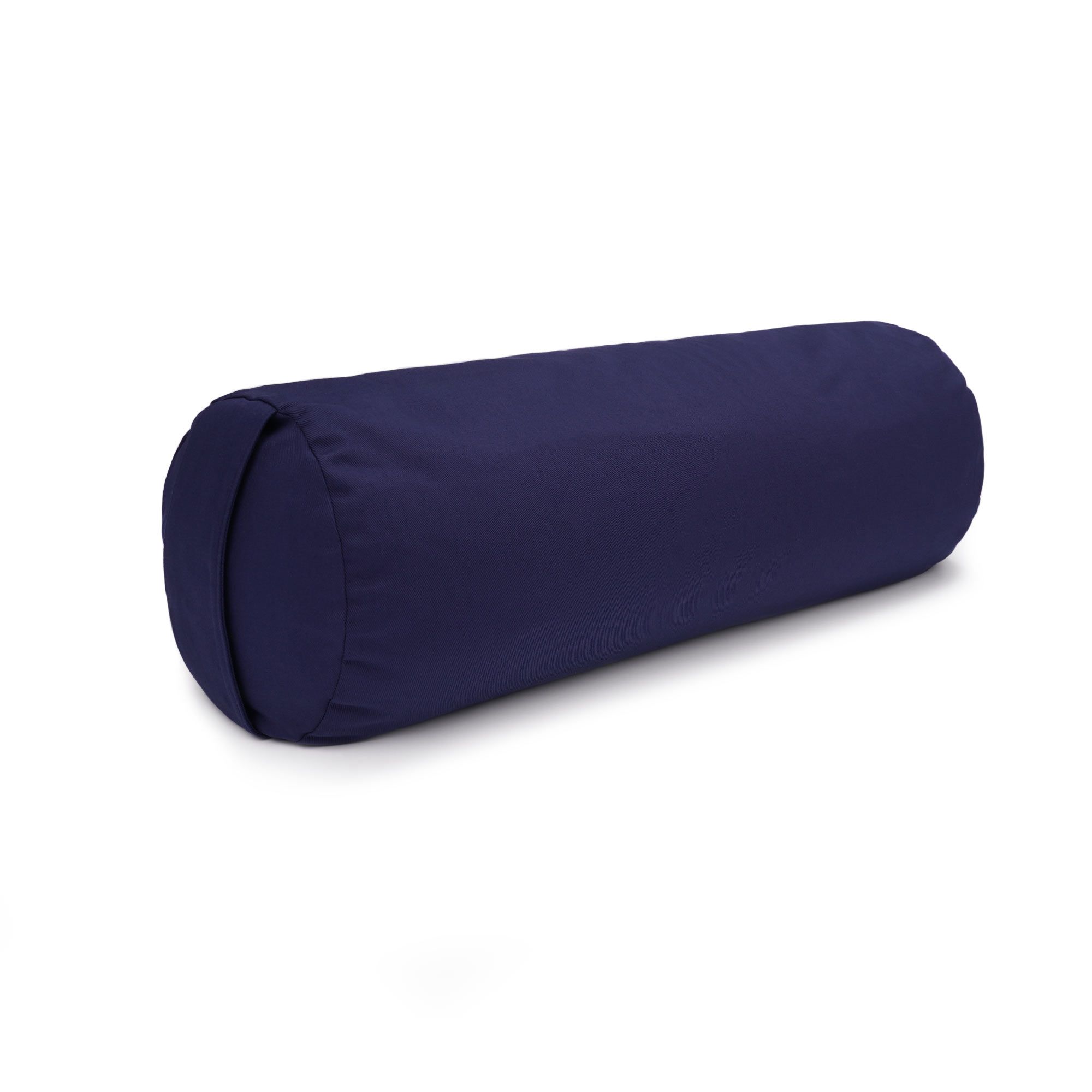 Marineblaues Yogabolster, zylindrische Form, auf weißem Hintergrund.