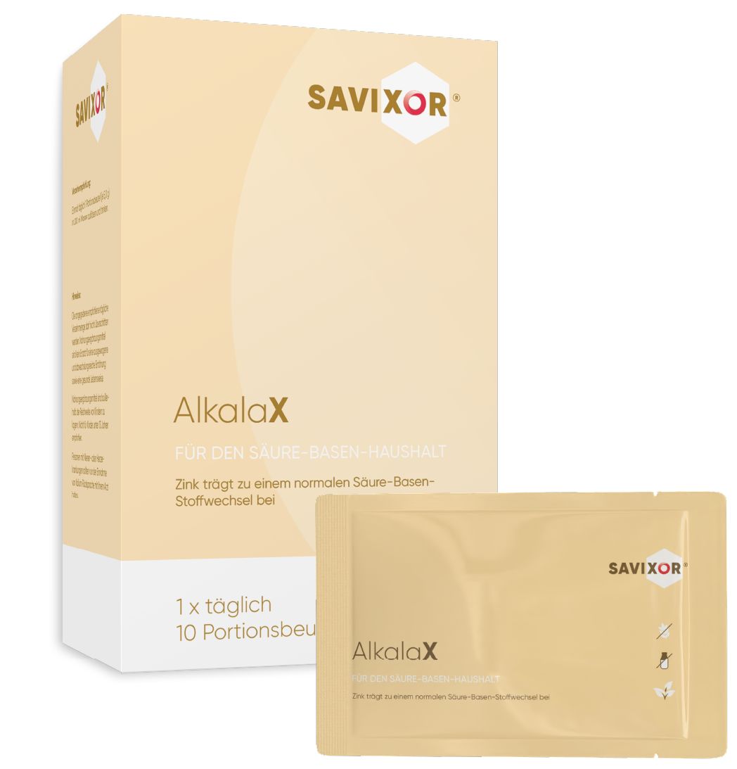 Produktverpackung und Sachet. Text: AlkalaX, 1 x täglich, 10 Portionsbeutel. Marke: Savixor.