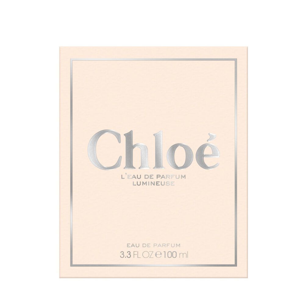 Verpackung mit Markenname Chloé. Aufschrift: L'Eau de Parfum Lumineuse. Flascheninhalt: 100 ml.