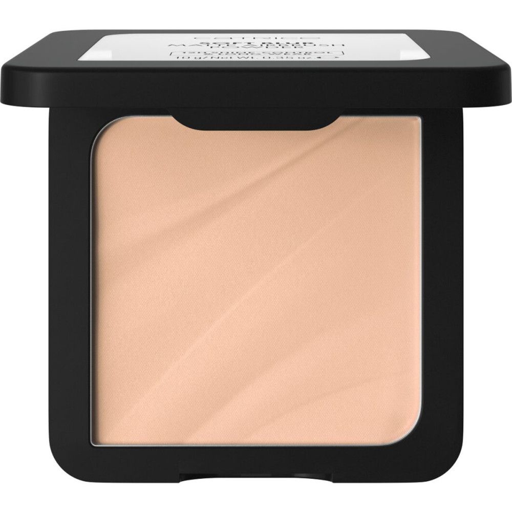 Geöffnete Puderdose mit Produkt. Aufschrift: Catrice, Soft Blur, Matte Airbrush Powder. Schwarzer Deckel, beiges Puder.