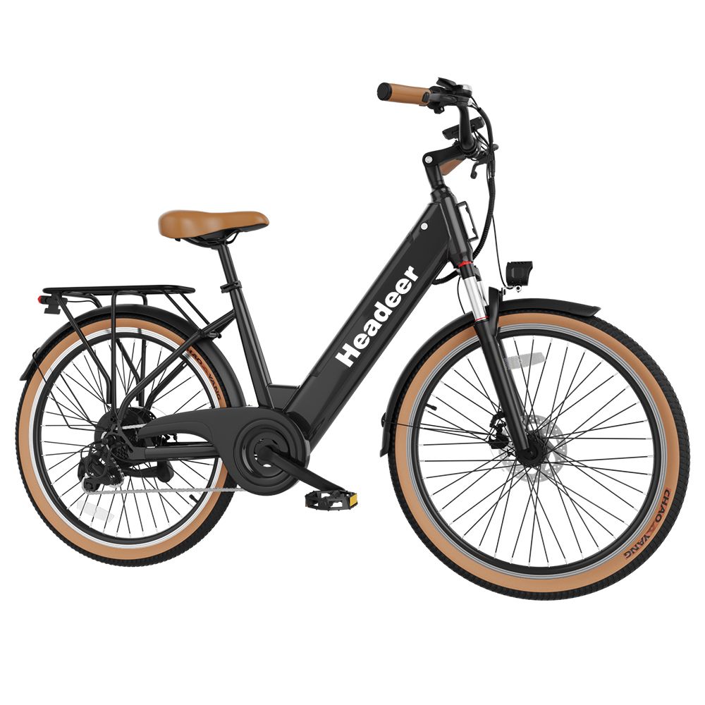 Schwarzes E-Bike mit braunem Sattel und Lenkergriffen. Gepäckträger. Auf dem Rahmen steht Headeer.