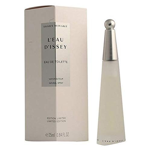 Parfümflasche und Verpackung. Aufschrift 'Issey Miyake L'Eau d'Issey Eau de Toilette'.