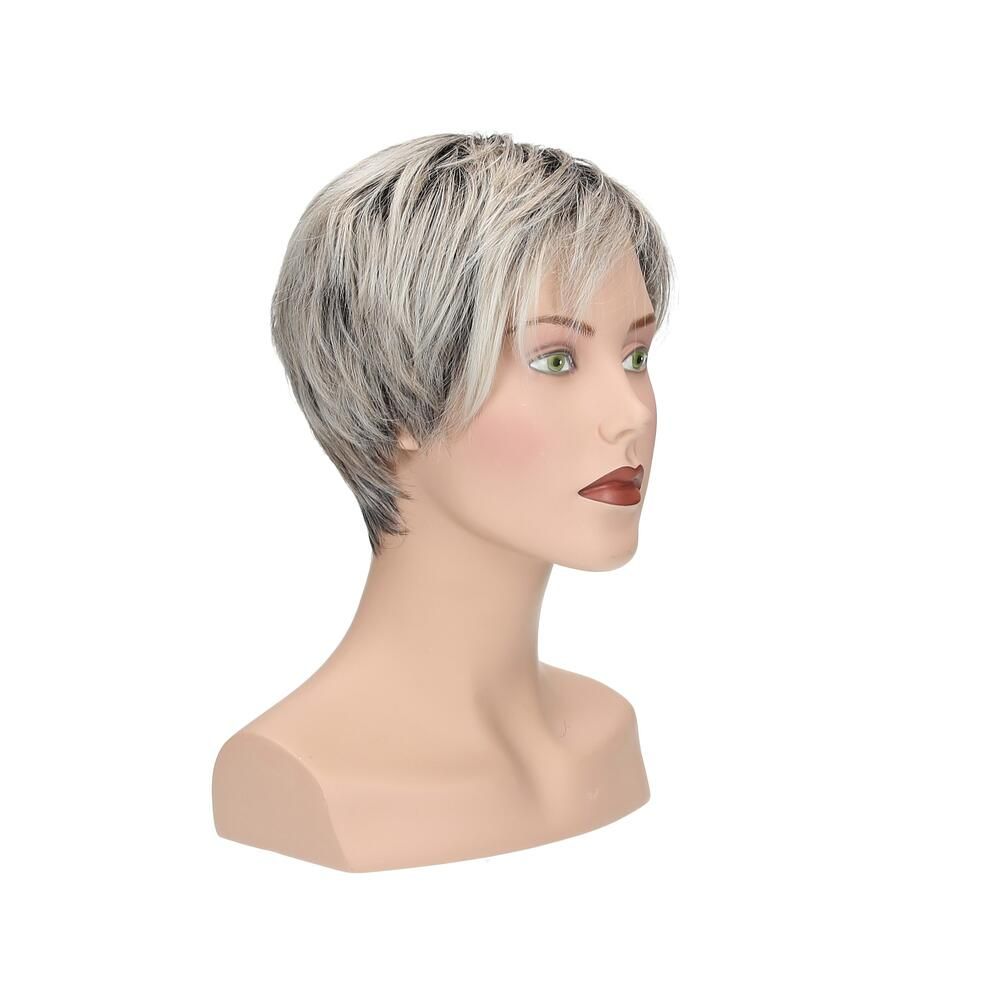 Perücke Magnolie von Lofty. Kurzer, grauer Bob-Schnitt auf einer Schaufensterpuppe. Dreiviertelansicht.