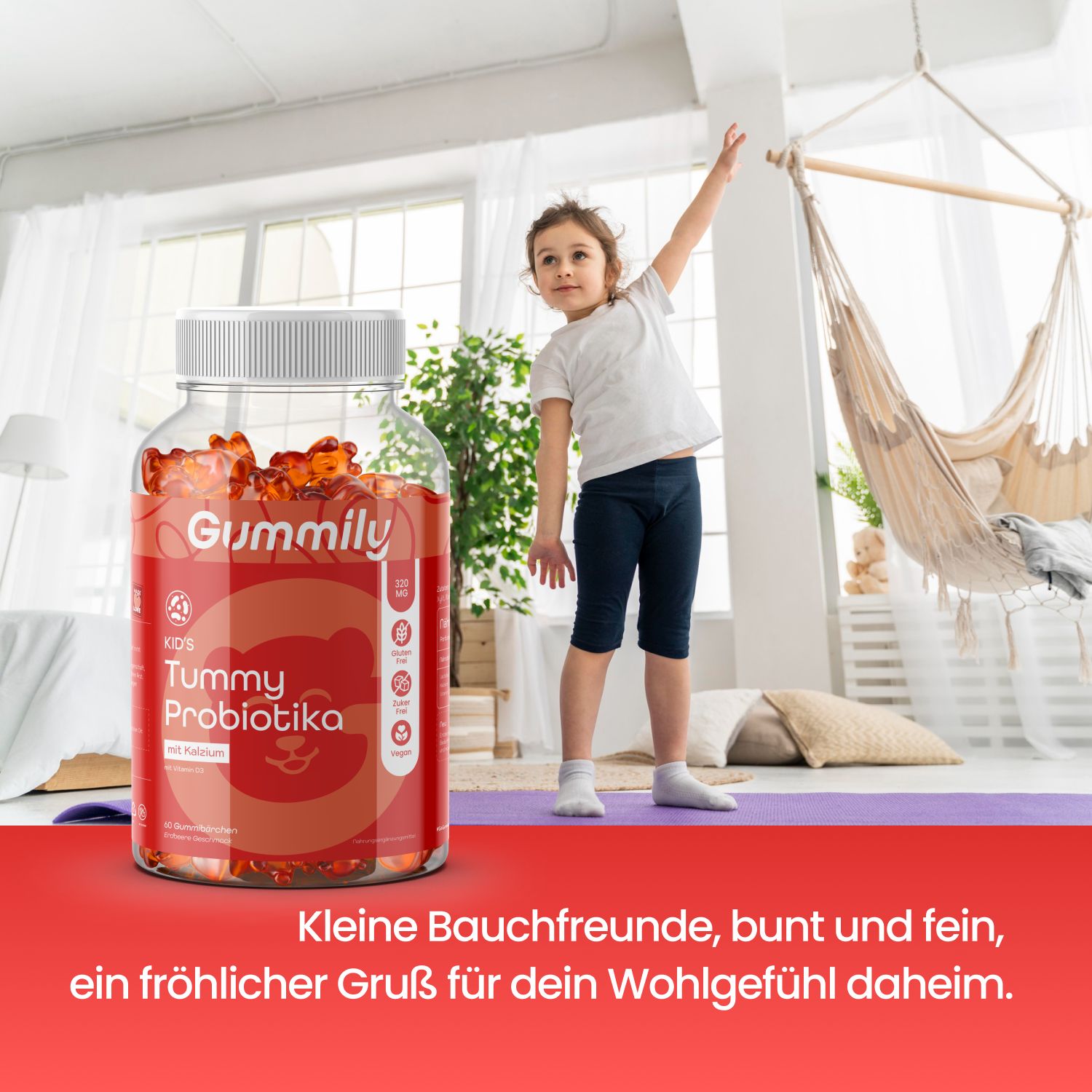 Kind steht neben einer Flasche Gummibärchen. Text: Kleine Bauchfreunde, bunt und fein. Flasche mit rotem Etikett, Gummibärchen sichtbar.