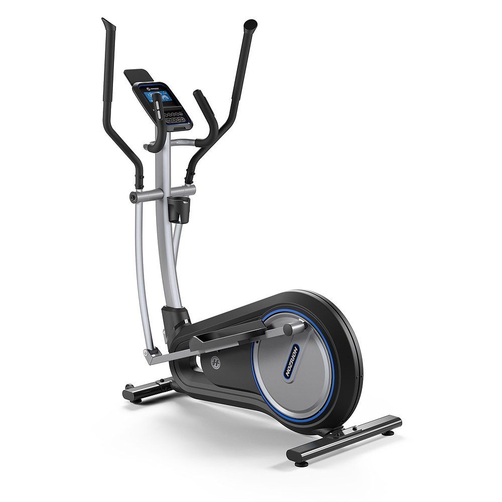Crosstrainer, schwarz-silberfarben. Griffe, Pedale, Display. Horizon Fitness Logo. Blaue Akzente. Auf weißem Hintergrund.