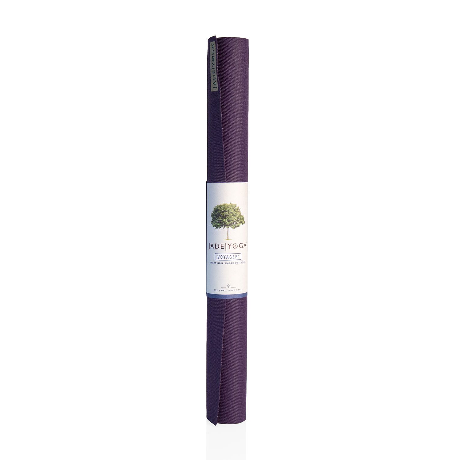 Gerollte Yogamatte, violett. Mit Papierbanderole und Logo. Aufschrift: JADE YOGA, Voyager.