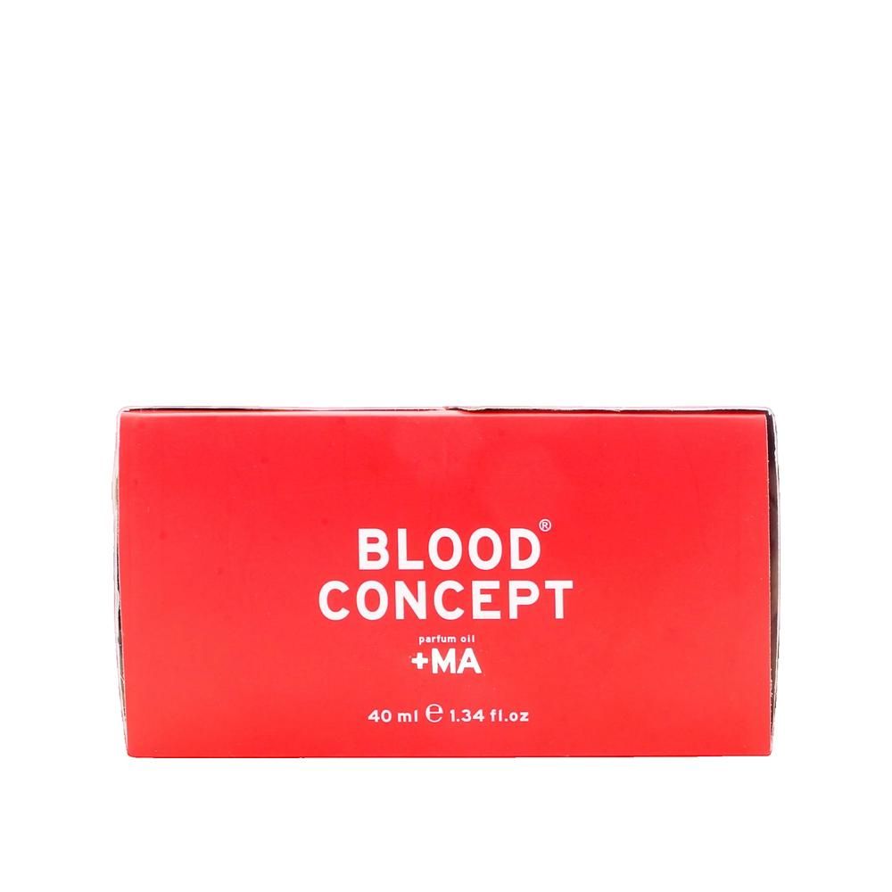 Rote Produktverpackung mit weißem Schriftzug BLOOD CONCEPT +MA. Enthält 40 ml. Eckige Form.