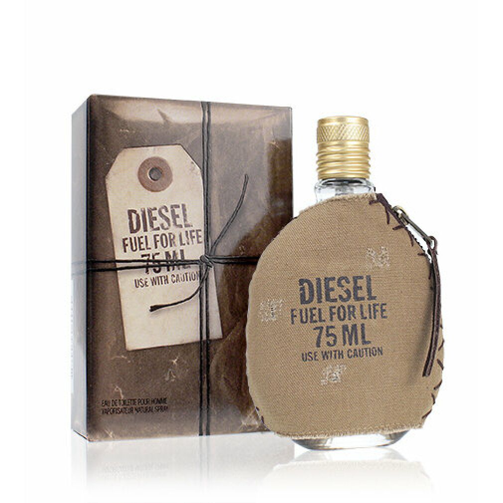 Parfümflasche mit braunem Stoffüberzug und Etikett. Text: Diesel Fuel for Life, 75 ml, Use with caution.