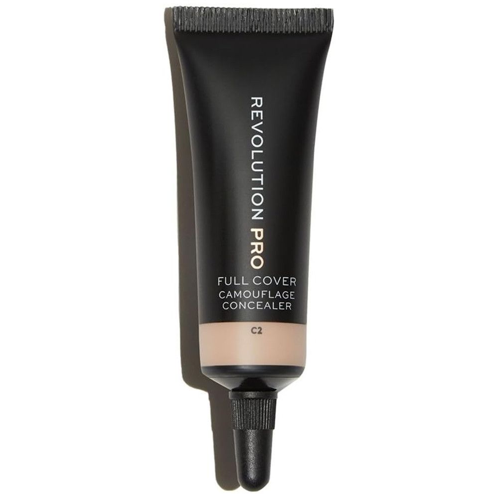 Schwarze Tube mit Concealer. Aufschrift: Revolution Pro, Full Cover Camouflage Concealer. Farbton C2.