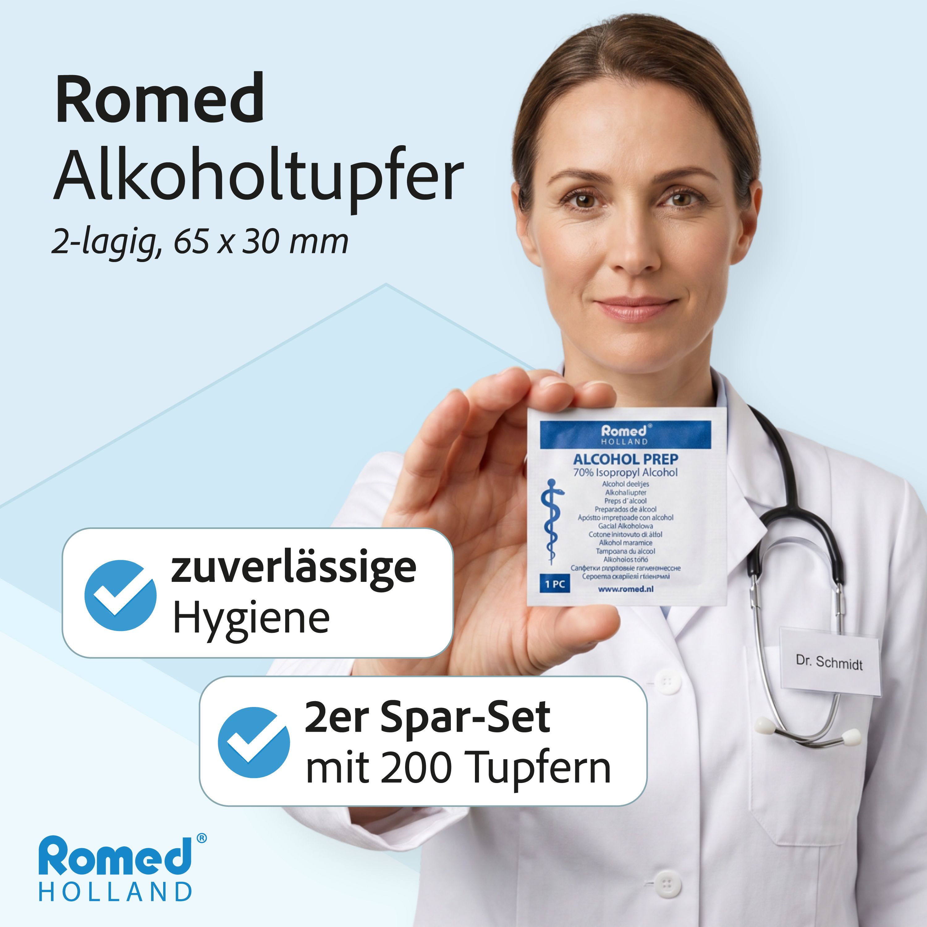 Ärztin hält Romed Alkohol Tupfer, 70% Isopropylalkohol. Zuverlässige Hygiene.
