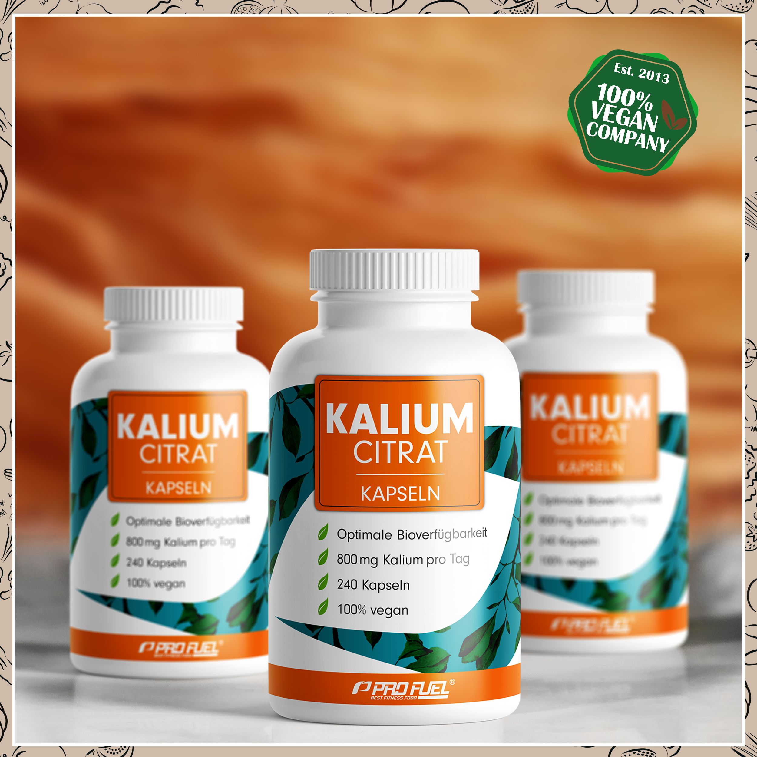 Drei weiße Flaschen mit Kapseln. Aufschrift: Kalium Citrat Kapseln. 800mg Kalium pro Tag, 240 Kapseln, 100% vegan. Mit grünem Logo: 100% Vegan Company.
