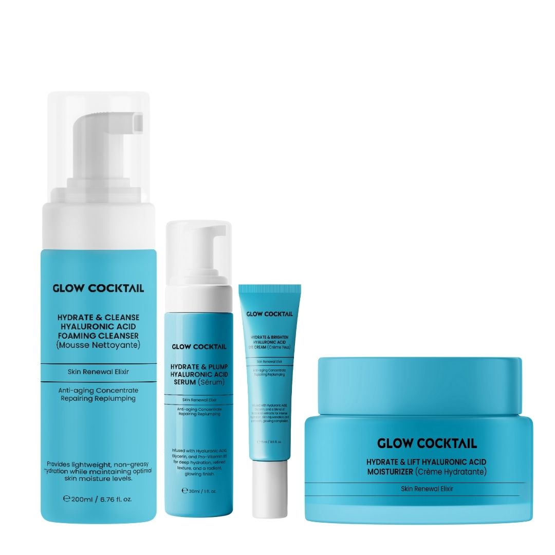 Vier blaue Hautpflegeprodukte. Aufschrift: Glow Cocktail. Enthält Reiniger, Serum und Feuchtigkeitspflege. Weiße Hintergr.