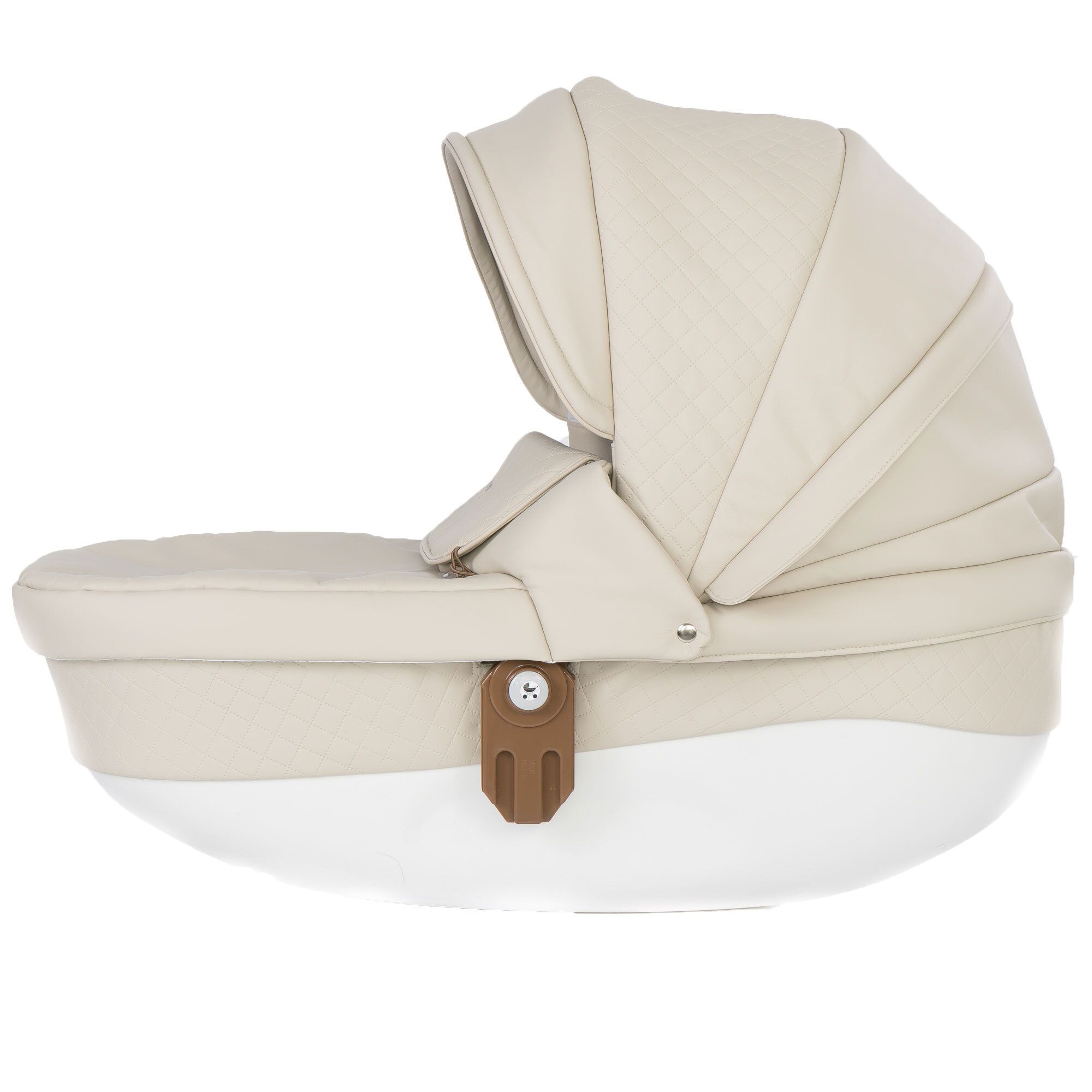 Babyschale, beige und weiß, mit braunen Details. Gestepptes Verdeck, Holz-Akzent.