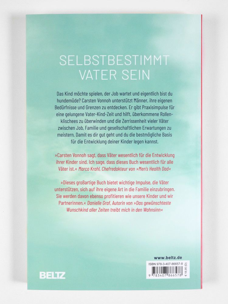 Buchrücken mit Titel: Selbstbestimmt Vater sein. Autor: Carsten Vonnoh. Verlag: Beltz. Text in deutscher Sprache.