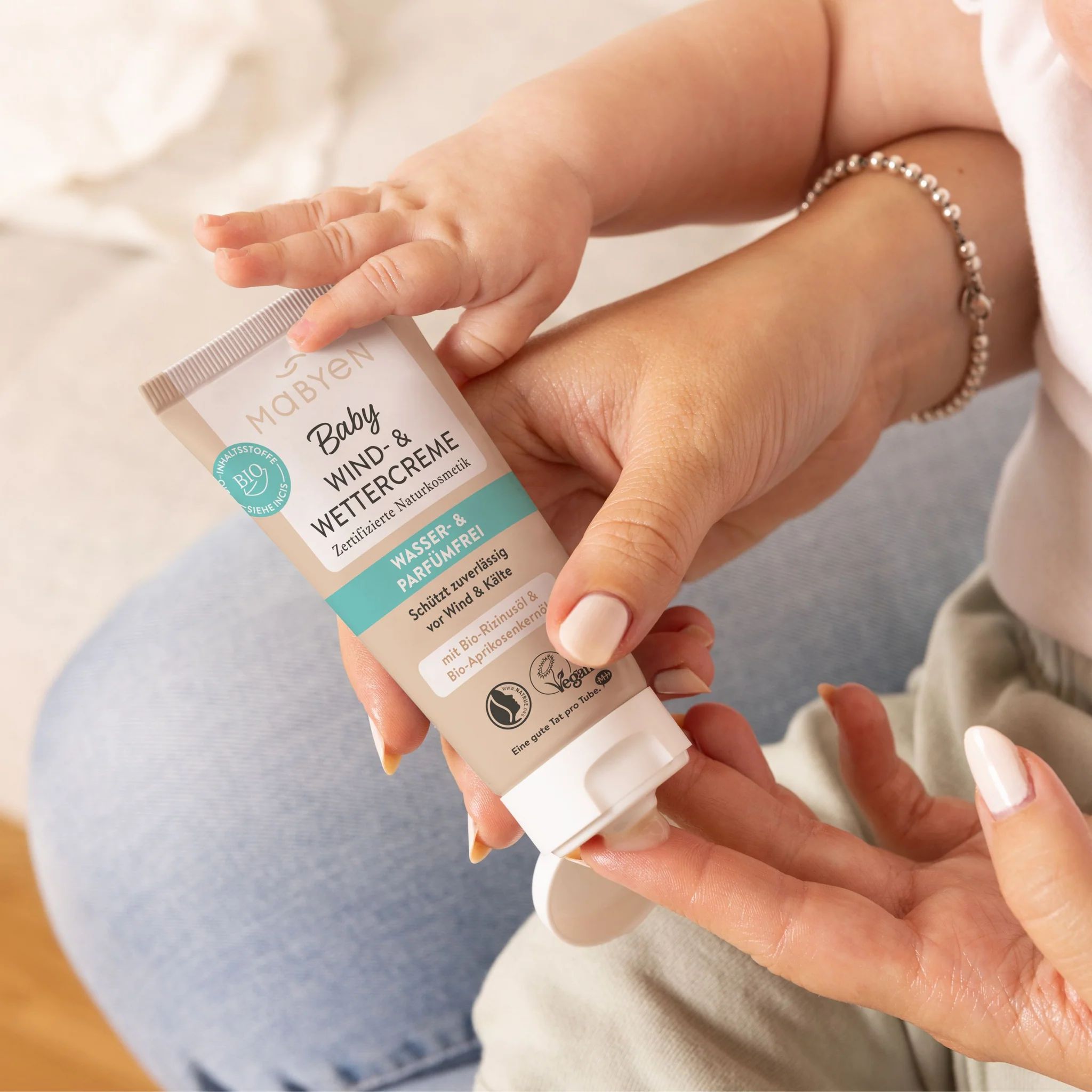 Baby Wind- & Wettercreme Tube mit Aufsatz, parfümfrei, wasserfrei.