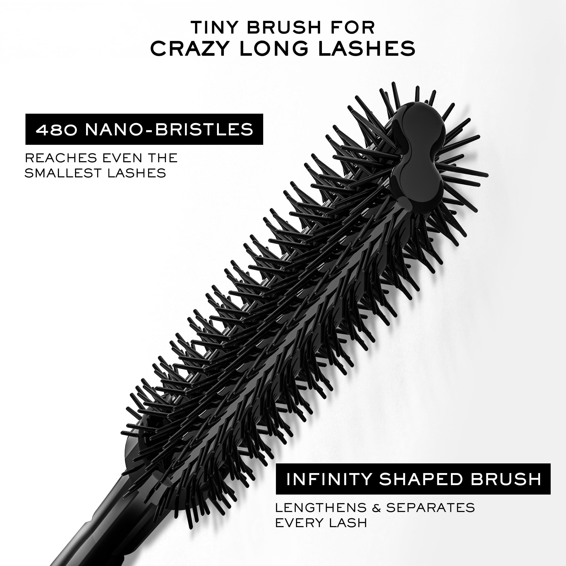Mascara-Bürste mit 480 Nano-Borsten. Schwarzer Kunststoff. Text: Tiny Brush for Crazy Long Lashes.