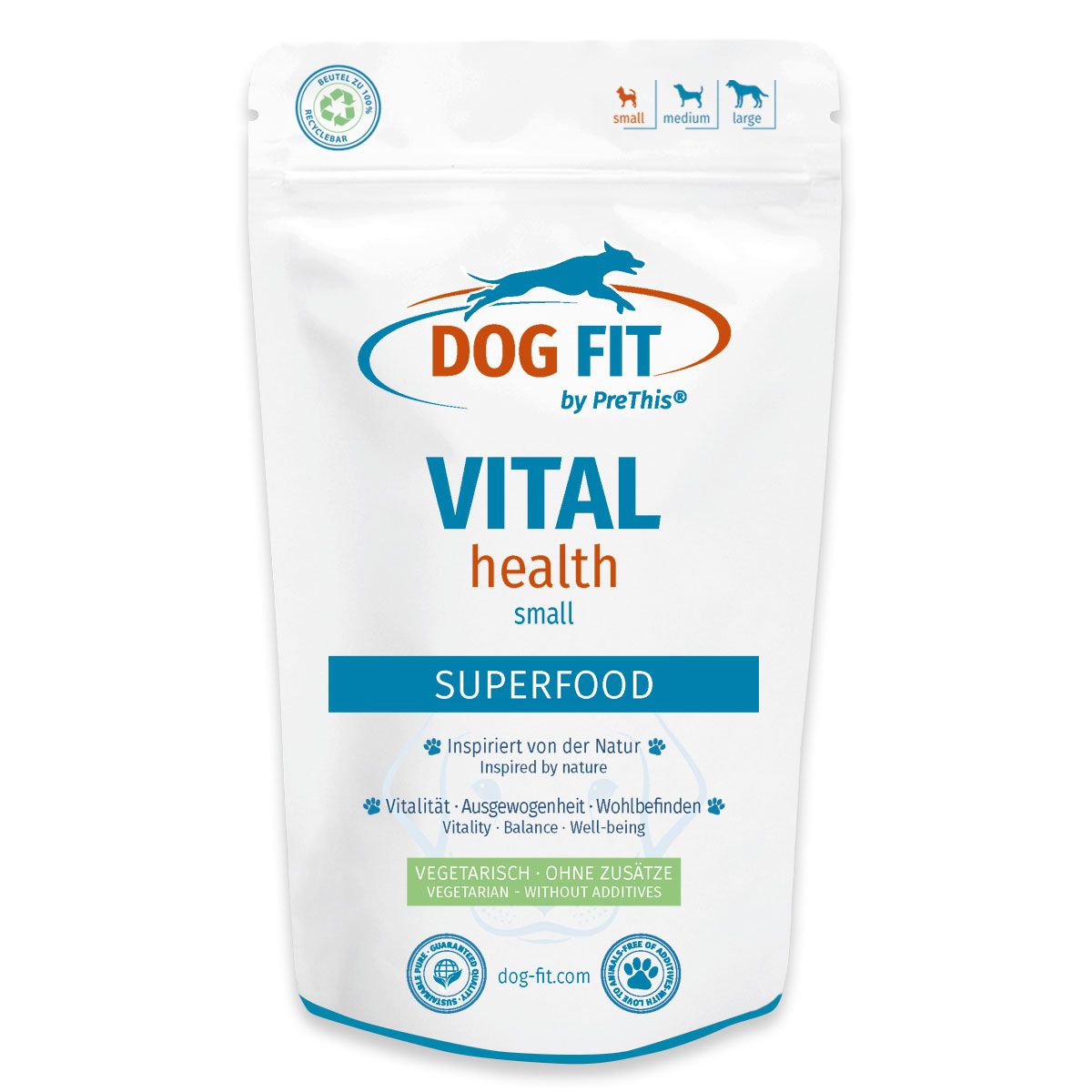 Beutel mit DOG FIT by PreThis® VITAL health Superfood. Aufschrift: Vitalpilze & Superfoods. Grün-weiße Verpackung.