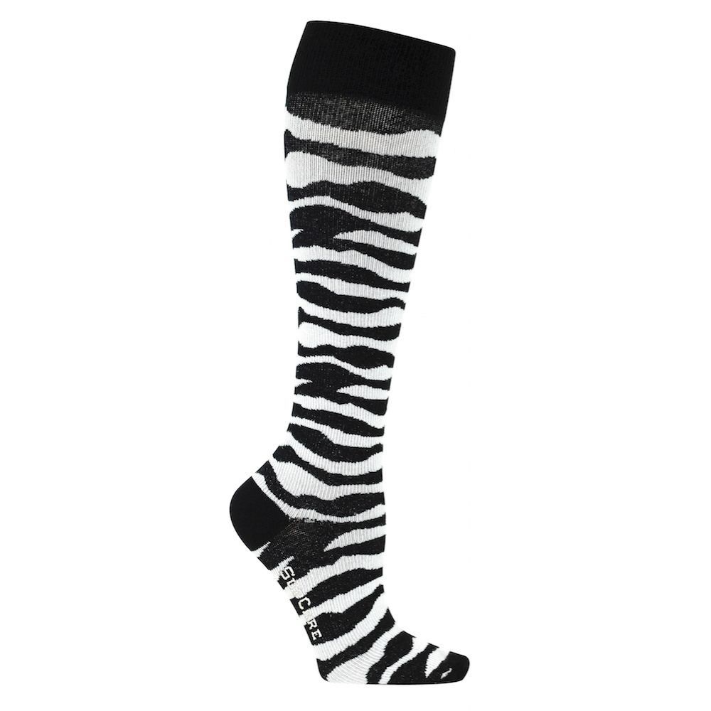 Kniestrümpfe mit Zebra-Streifenmuster. Schwarz-weißes Design. Marke SupCare.