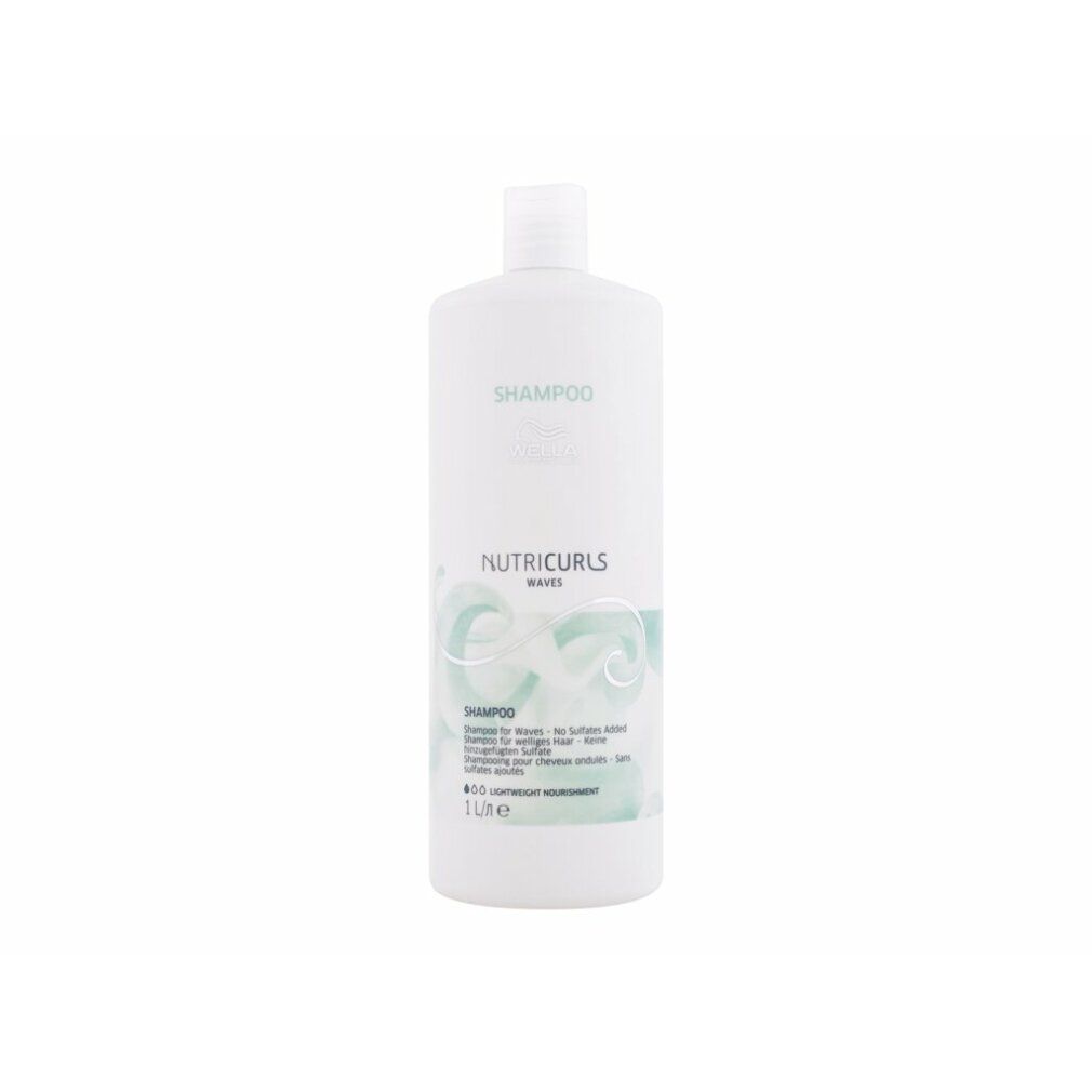 Weiße Shampoo-Flasche. Aufschrift: SHAMPOO, NUTRICURLS WAVES, 1 Liter.