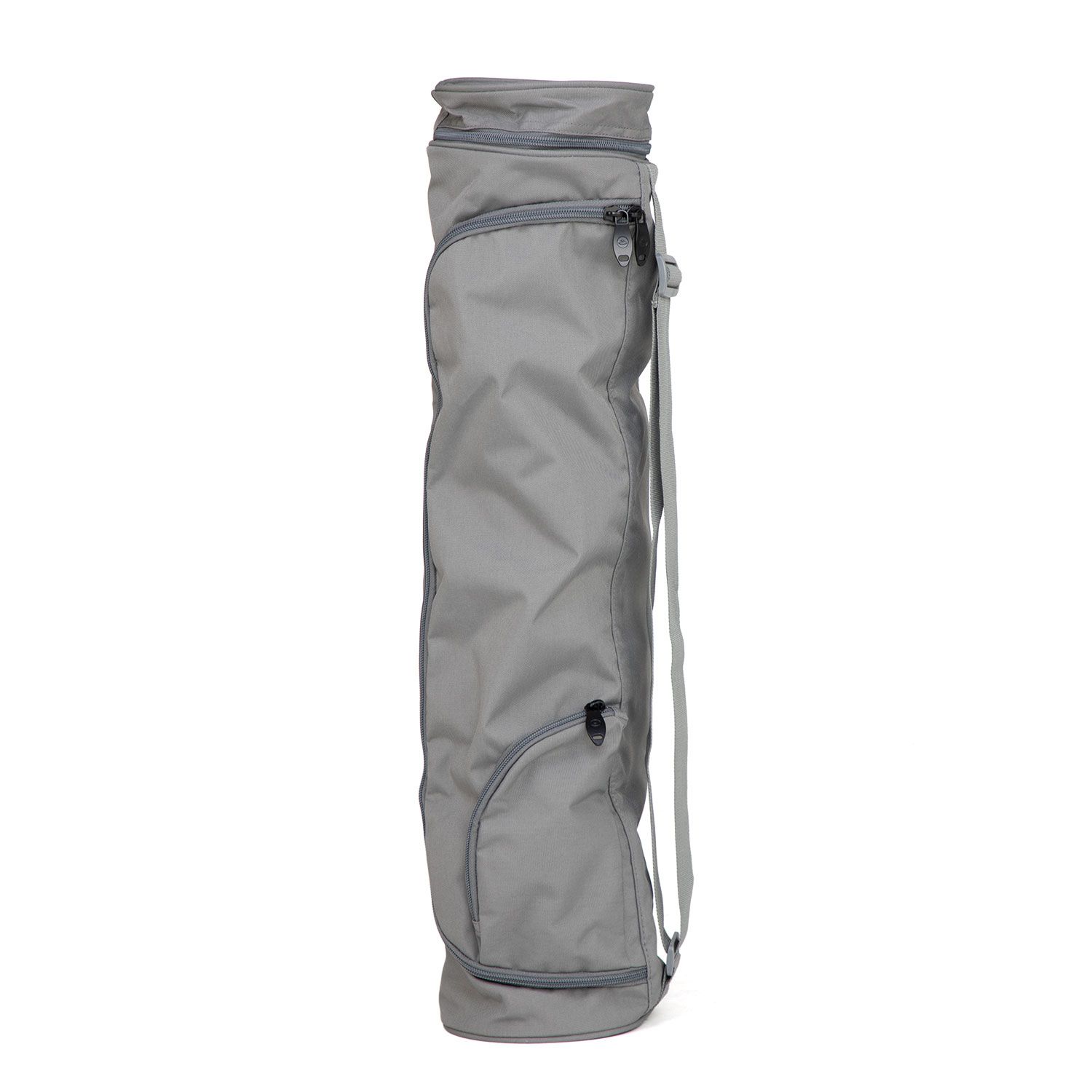 Graue Yogamatten Tasche mit Schultergurt und Reißverschlüssen. Blick von vorne.