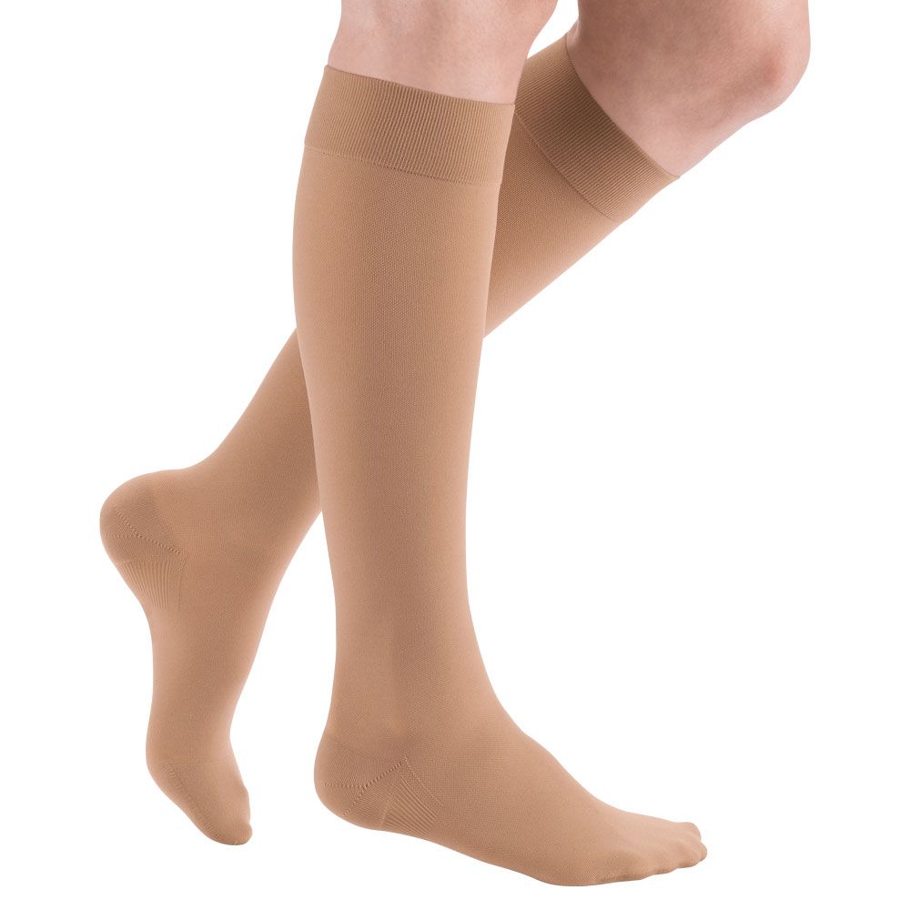 mediven plus CCL2 AD Kompressionsstrümpfe normal (39-44 cm) mit Trikotabschlussrand