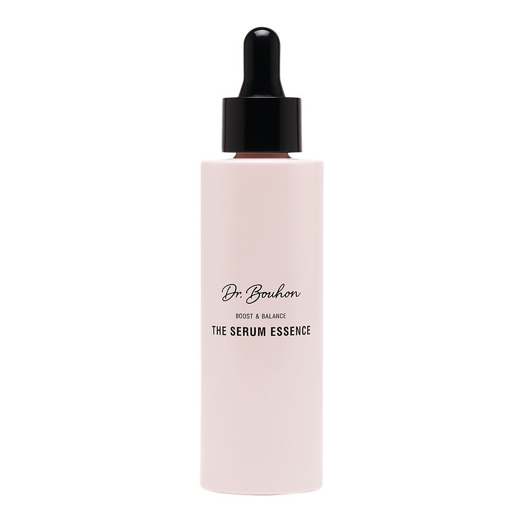 Flacon rose avec bouchon noir et pipette. Inscription : Dr. Bouhon, THE SERUM ESSENCE.