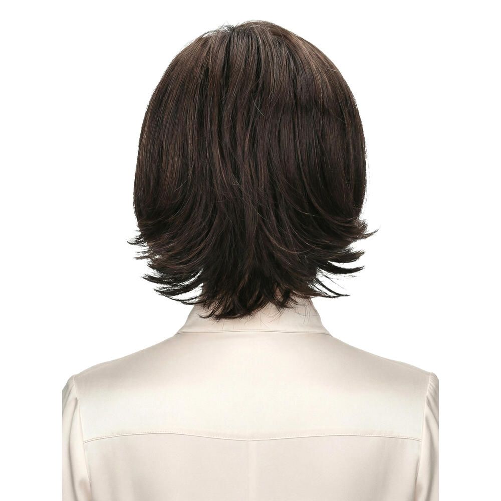 Braune Perücke mit Pony. Rückansicht. Frau mit hellem Oberteil.