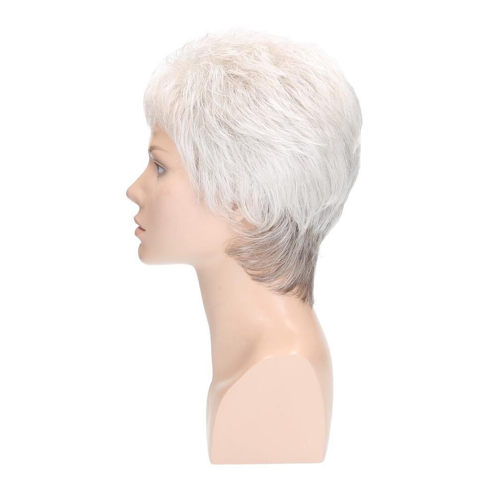 Perücke Vicky von Lofty in Naturweiß, Nacken dunkler, auf Büste. Seitenansicht.