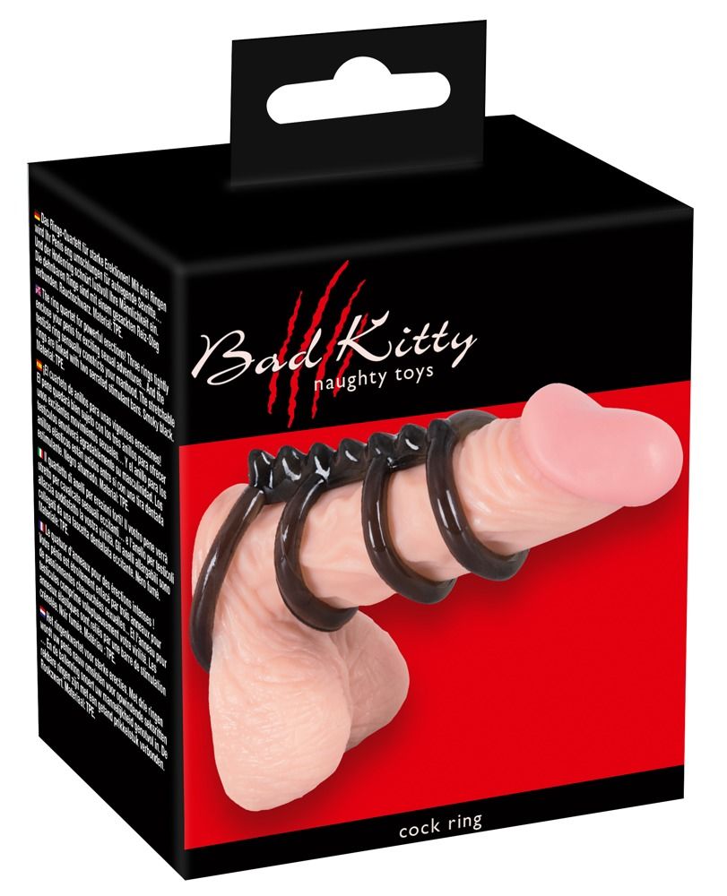 Produktverpackung mit Penis-Hodenring. Schwarze Schachtel mit rotem Akzent. Marke: Bad Kitty.