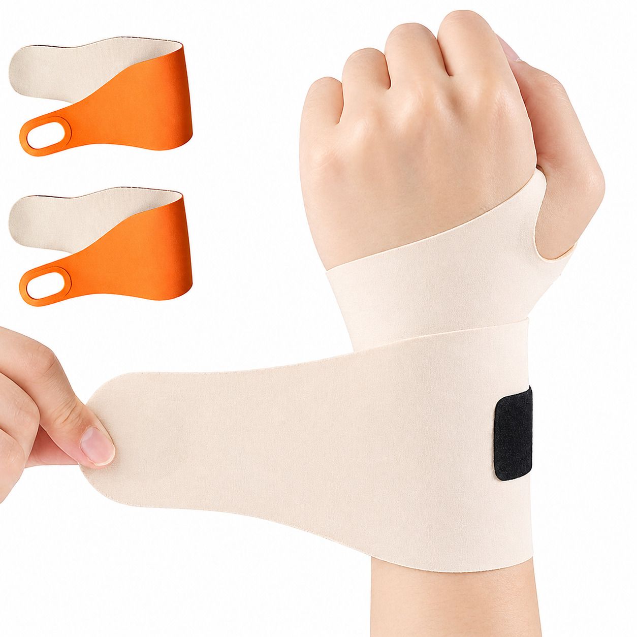 Zwei Handgelenkbandagen, eine am Handgelenk. Schwarzer Klettverschluss. Eine Hand hält die Bandage.