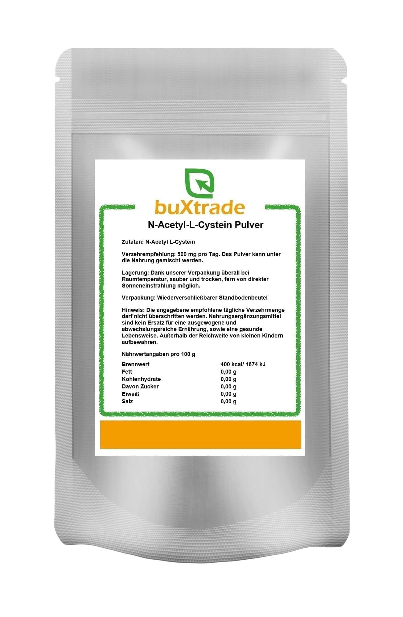 Beutel mit weißem Hintergrund. Aufdruck mit Produktinformationen und Marke buXtrade. Enthält N-Acetyl-L-Cystein Pulver.