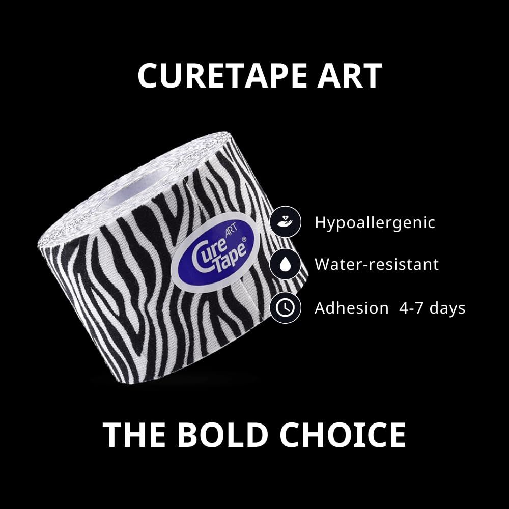 Rolle Zebra-Kinesiologie-Tape. Eigenschaften: hypoallergen, wasserfest, Haftung 4-7 Tage. Schwarzer Hintergrund.