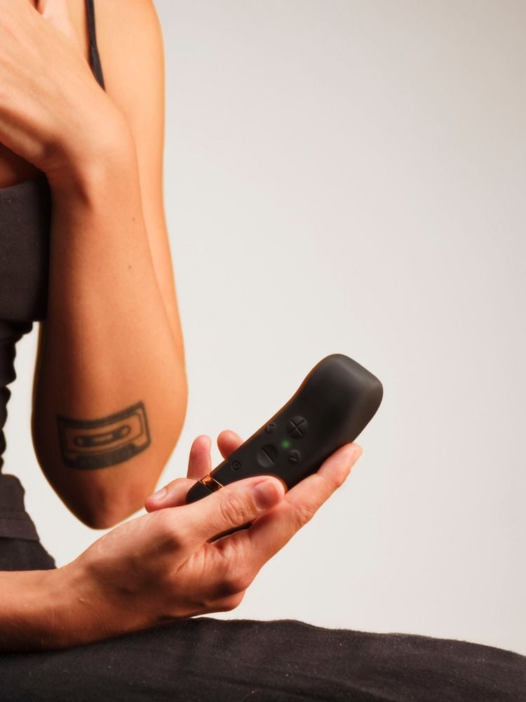 The Handy - The Oh! Smart Vibrator