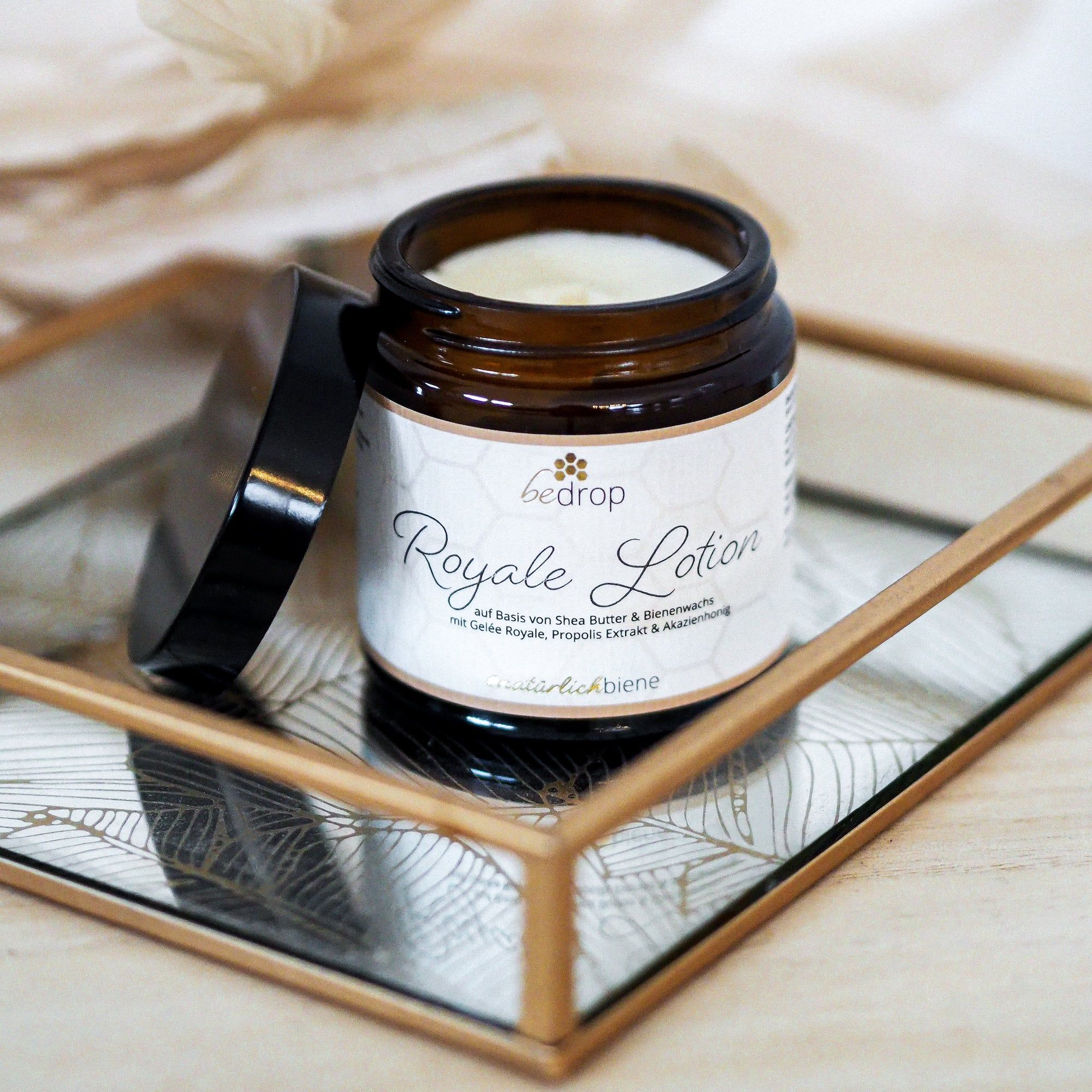 bedrop Vorteilsset: Royale Lotion Bodylotion mit Gelée Royale, Sheabutter & Akazienhonig 3er Set