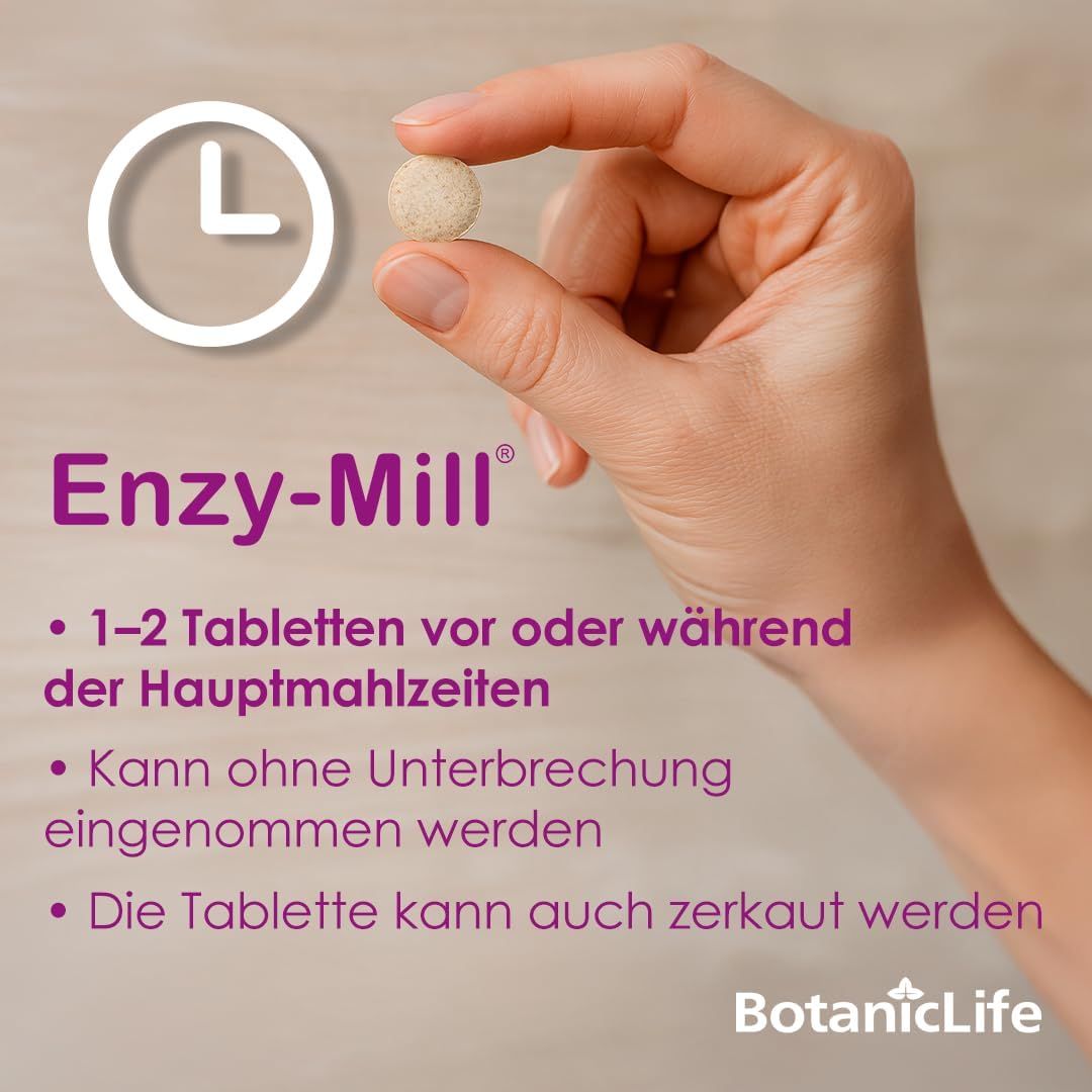 Hand hält eine Tablette. Text: 1-2 Tabletten vor oder während der Hauptmahlzeiten. Kann ohne Unterbrechung eingenommen werden. Kann zerkaut werden.