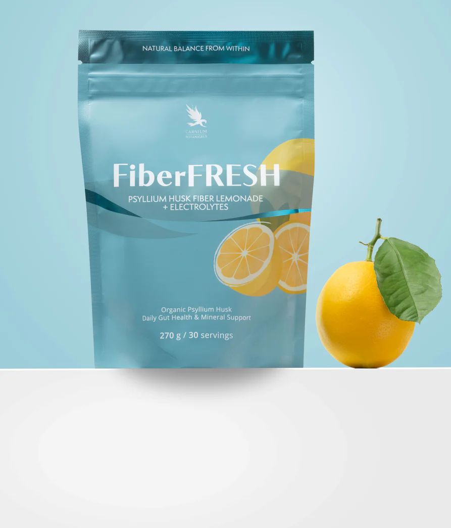 FiberFRESH-Beutel und Zitrone mit Blatt. Aufschrift: Psyllium Husk Fiber Lemonade + Electrolytes. Enthält 270 g / 30 Portionen.