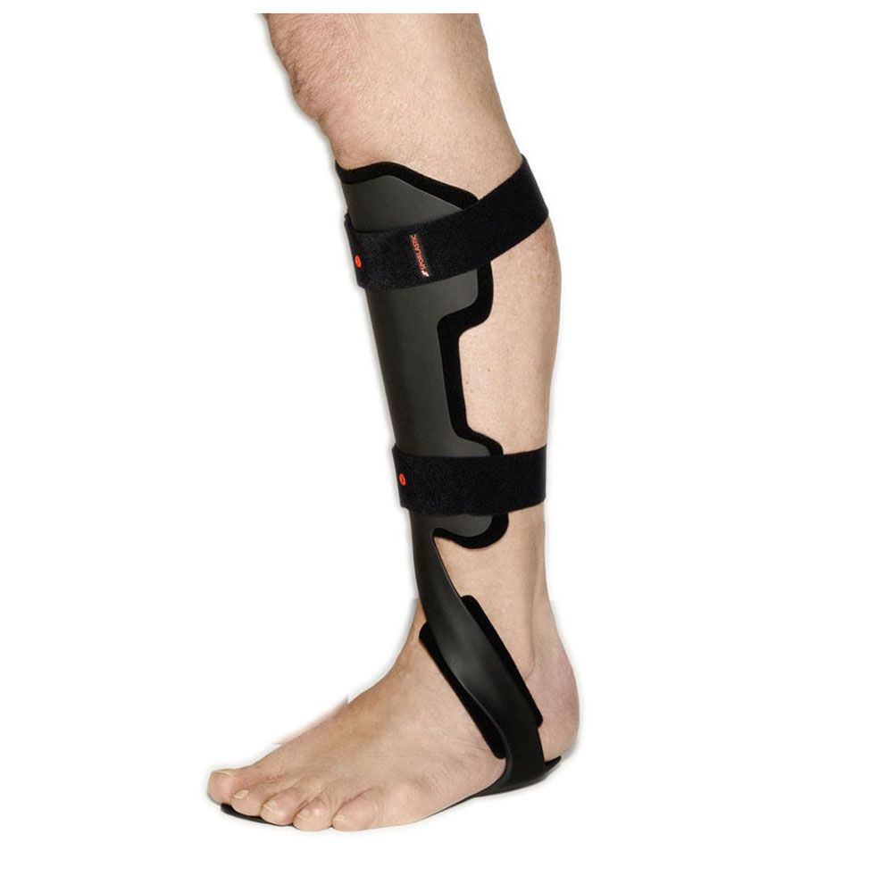 Schwarze Orthese für Unterschenkel und Fuß mit Klettverschlüssen.
