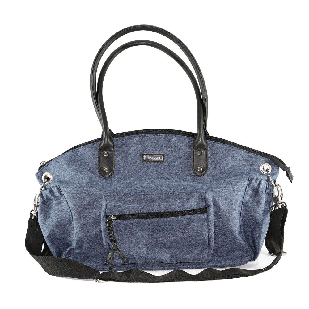 Blaue Wickeltasche mit schwarzen Griffen und Schulterriemen. Fronttasche mit Reißverschluss und Metallbeschlägen.