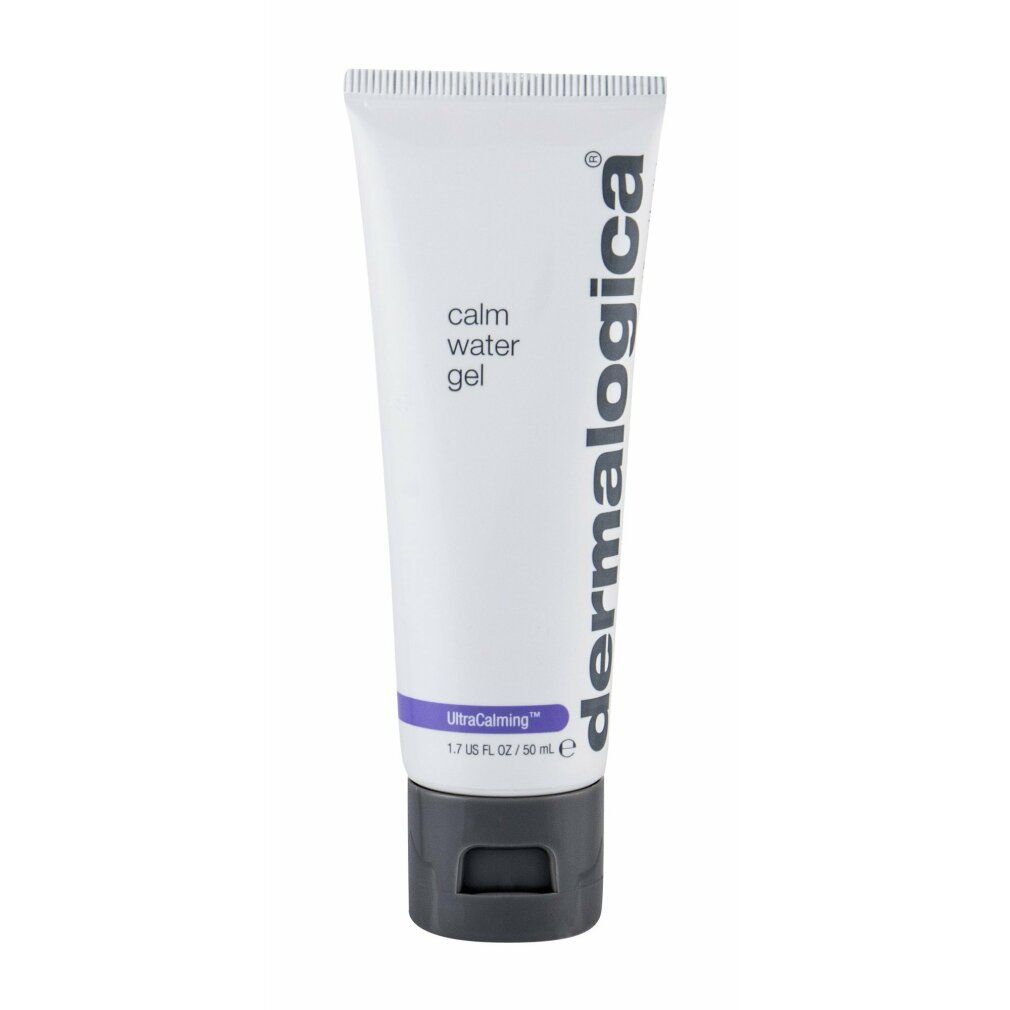 Weisse Tube mit grauer Kappe. Aufschrift: calm water gel, dermalogica. Unten: UltraCalming.