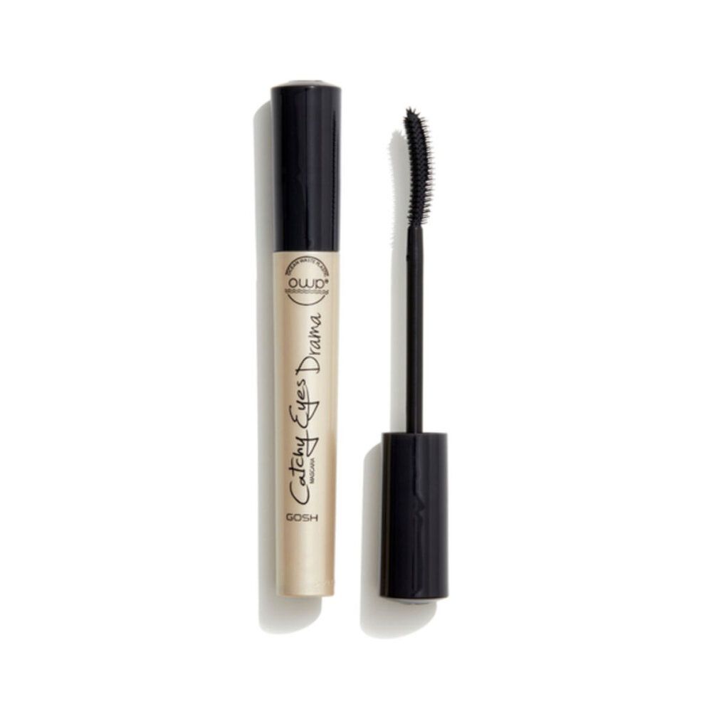 Mascara-Tube und Bürste. Tube mit schwarzem Deckel, goldfarbenem Körper und Schriftzug Catchy Eyes Drama. Bürste mit schwarzem Griff.