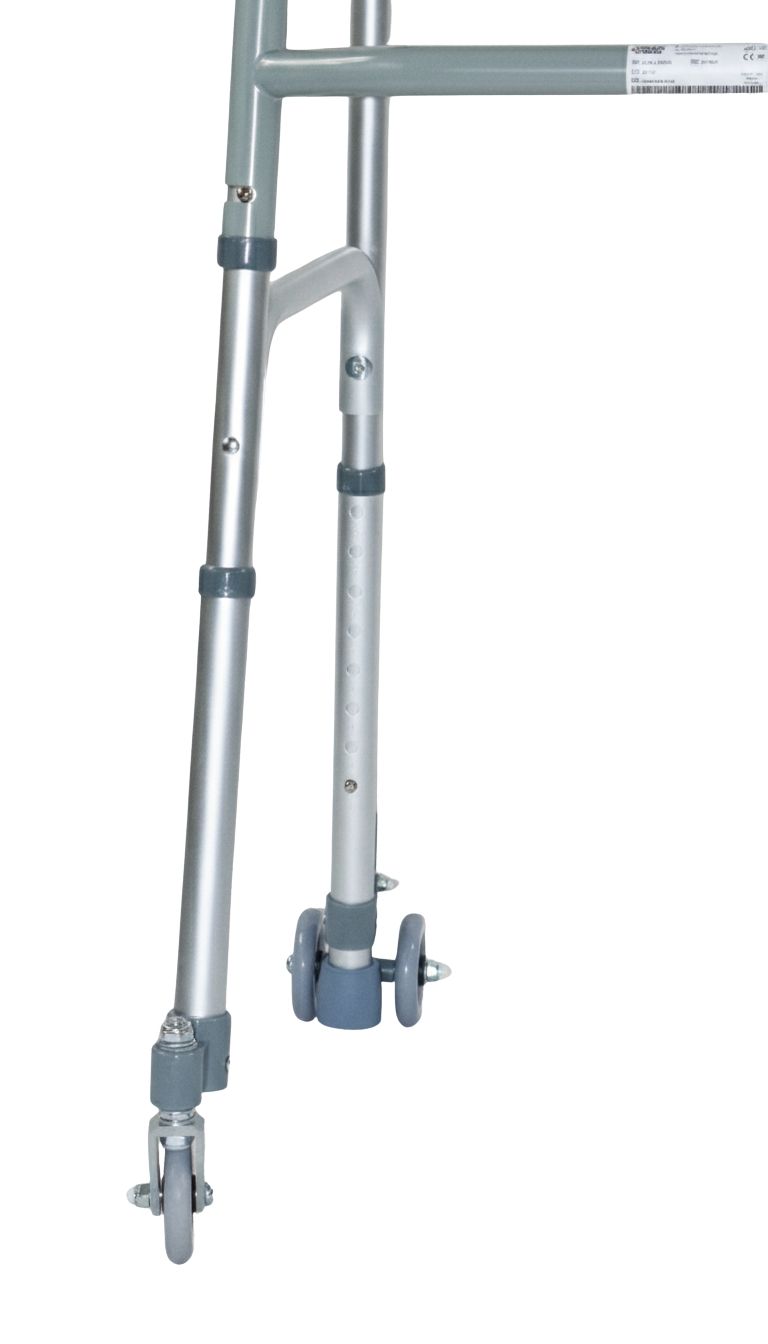 Detailansicht eines Aluminium-Rollators mit 4 Rädern. Graue Räder und verstellbare Beine.