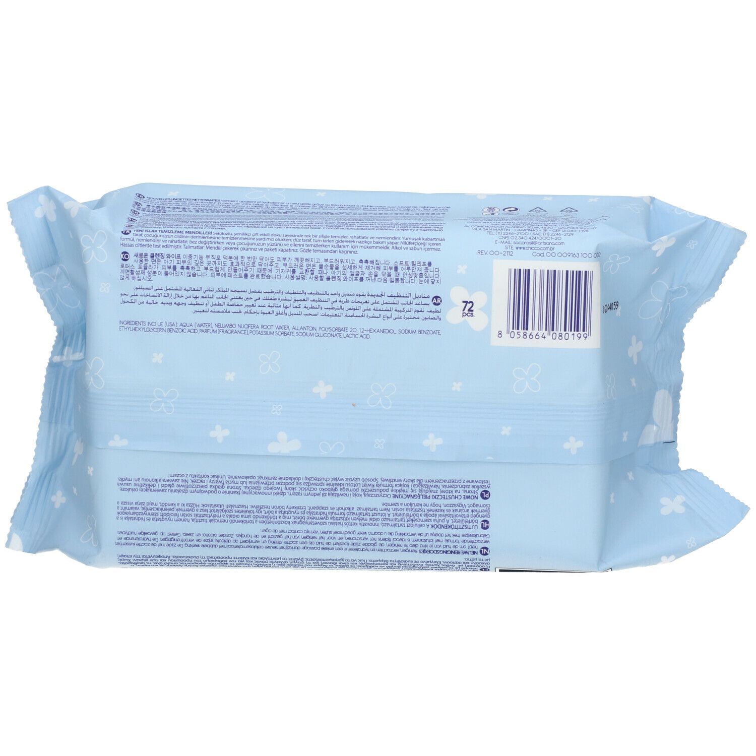 Retro di una confezione azzurra di salviettine detergenti. Contiene testo e codice a barre. "Chicco Salviettine Detergenti".