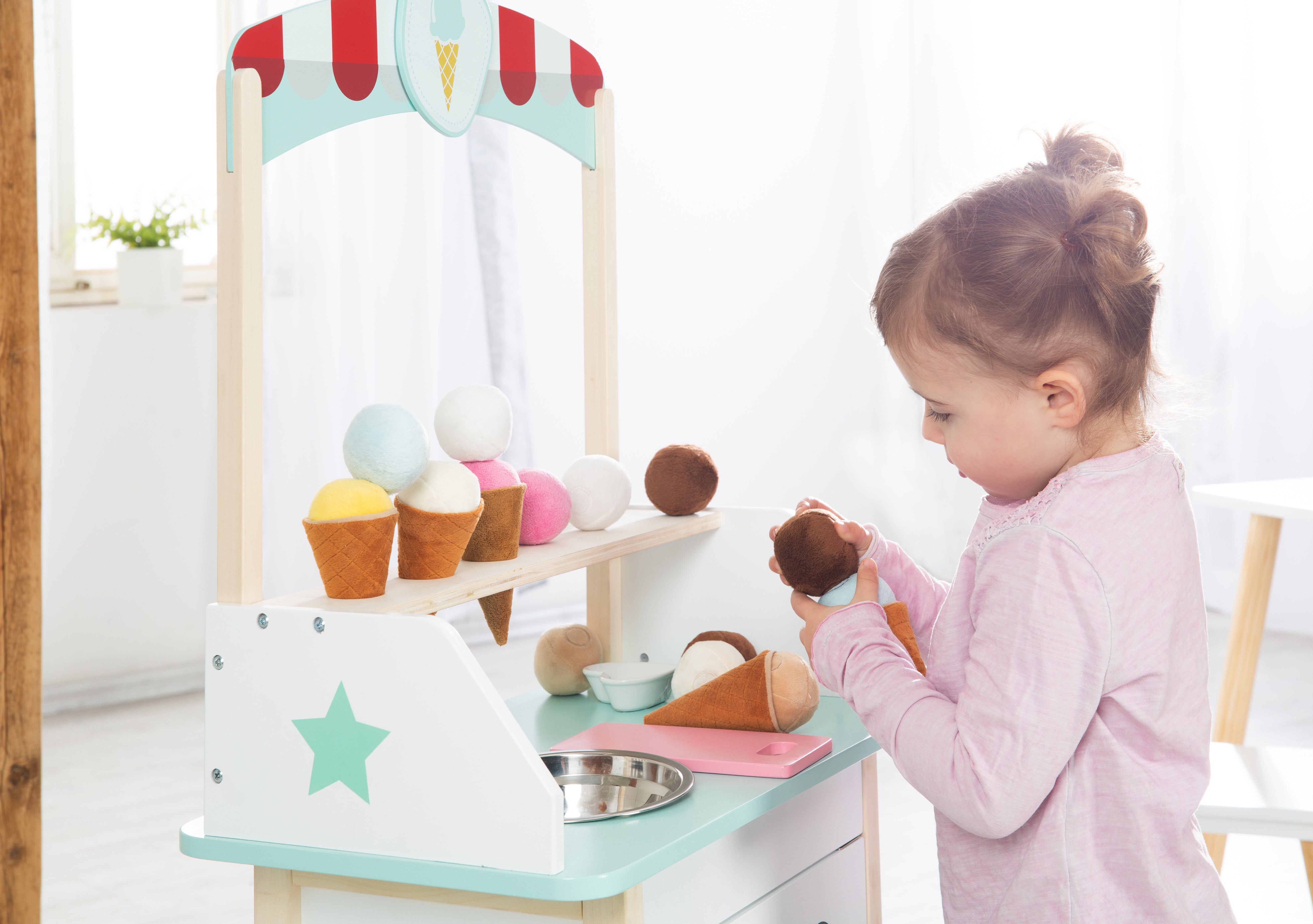 roba Zubehörset 'Eis', 3 Stoffwaffeln, 6 Eiskugeln aus Plüsch, magnetisch, Eistüten Set, ab 3 Jahre