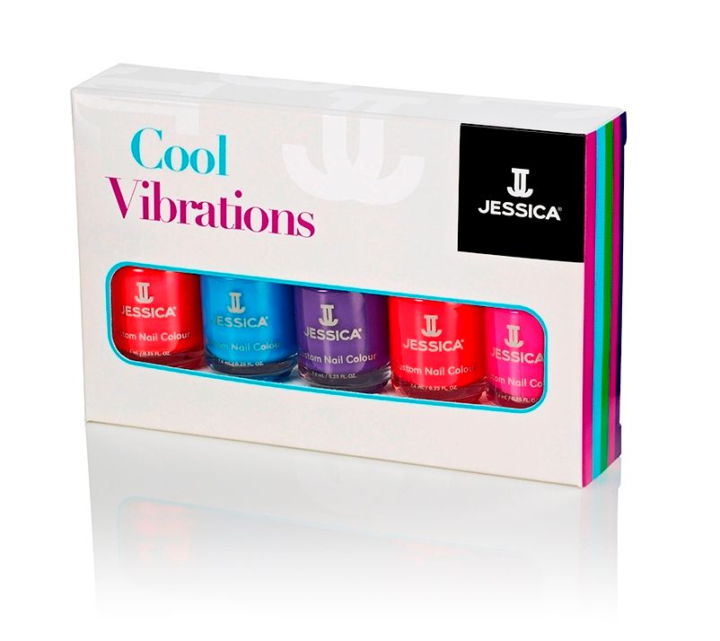 Nagellack-Set "Cool Vibrations" von JESSICA. Enthält fünf Flaschen in verschiedenen Farben. Verpackt in einer weißen Box.