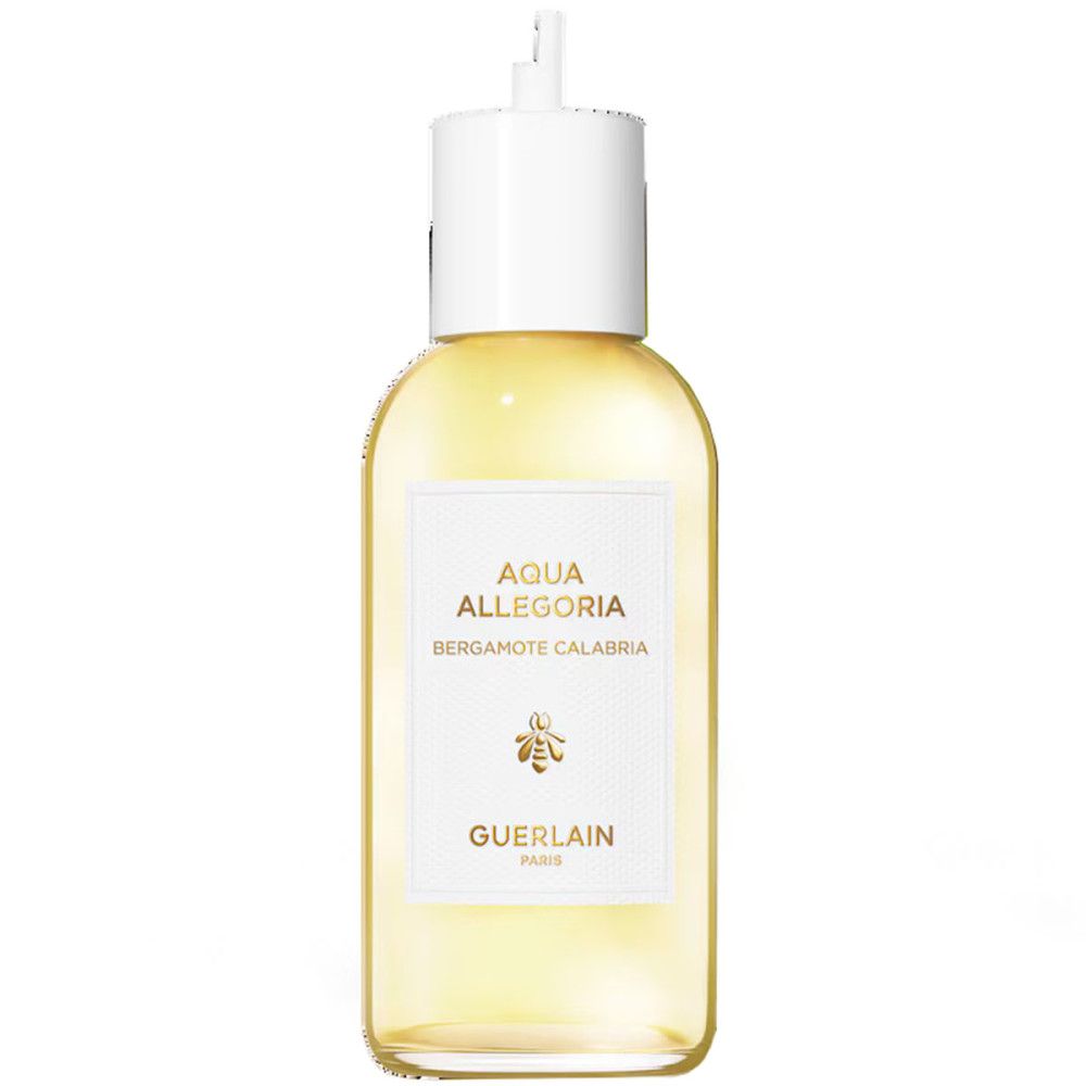 Flakon mit weißem Etikett. Aufschrift: Aqua Allegoria Bergamote Calabria, Biene, Guerlain. Gelbe Flüssigkeit sichtbar.