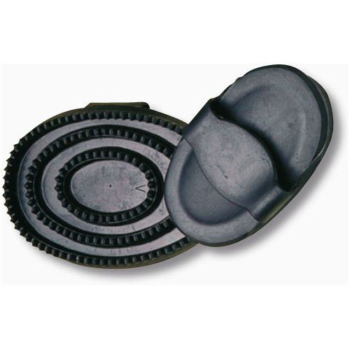 Schwarze ovale Massagebürste mit Griff. Die Bürste hat eine strukturierte Oberfläche mit Noppen und Rillen.