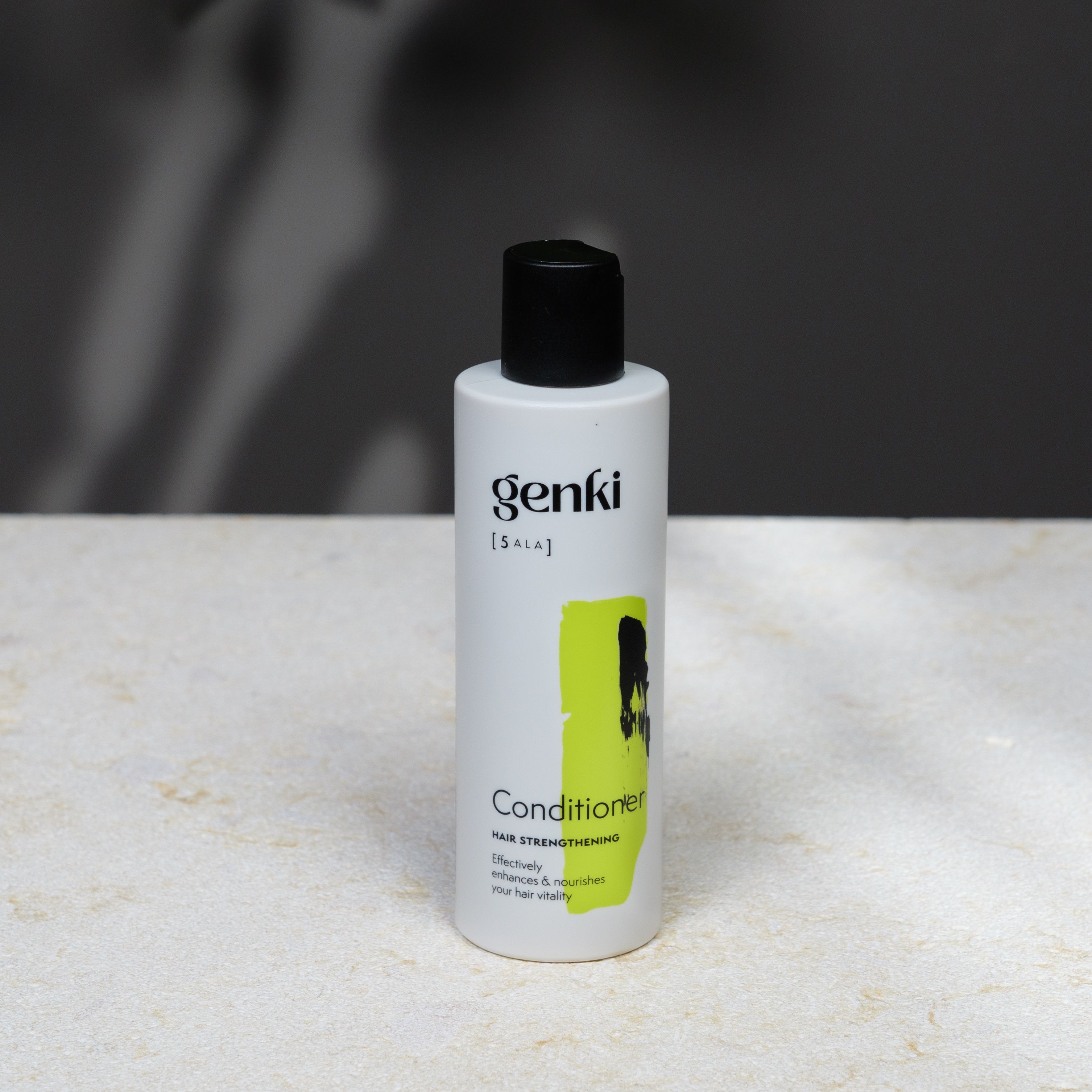 Genki  Haircare Hair Strengthening Conditioner mit 5-ALA